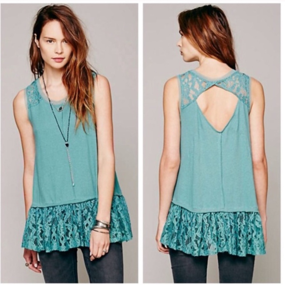 ✂️PRICE✂️ Free People Sweet Jane Peplum Top